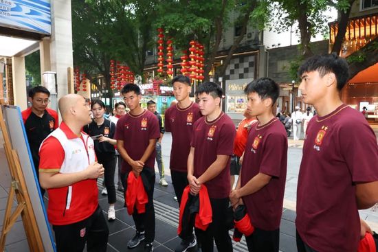 被师徒脔到高潮h失禁视频